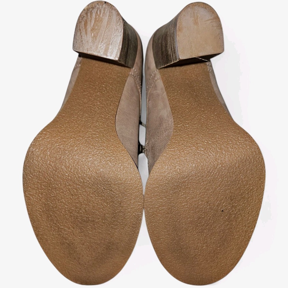 Wingtip Oxford Heels Size 7.5 Tan Dress Shoes Suede Lace Up Chunky Block Retro - Picture 5 of 11
